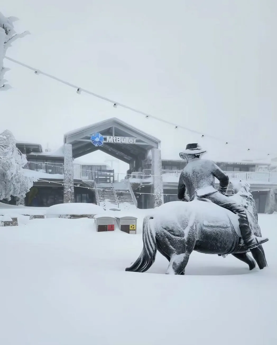 When Does the Ski Season Start and End in Australia